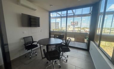 Pent House de 3 recámaras, sin muebles, en Montebello, con amenidades.