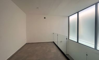 Pent House de 3 recámaras, sin muebles, en Montebello, con amenidades.