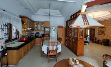 Rumah Lama terawat Siap Huni Di Turangga Bandung dekat SMA 8 sesko ad martanegara tsm