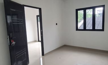 Rumah dijual Murah, 2 Lantai, Baru, Telaga Mas, 5 Menit Stasiun Bekasi