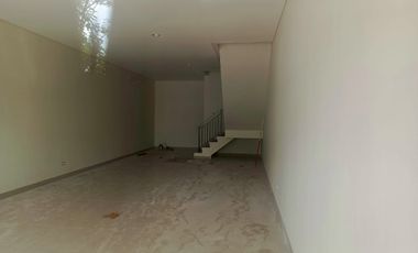 Ruko 3 Lantai Northbend Metland Puri Sebrang Shell Kawasan Padat