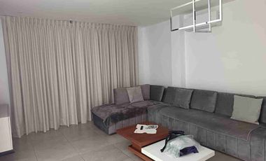 Se alquila casa en Urbanización Vilanova