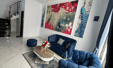 Dijual Rumah 3 Lantai Rooftop Harjamukti Cibubur Brand New House  Nempel MRT Cibubur Lokasi Strategis Dekat Pintu Tol