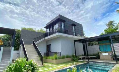BEACHFRONT VILLA – SABA, BALI