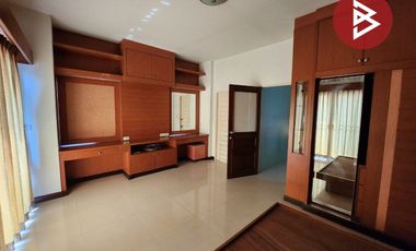 ขาย/เช่า ทาวน์เฮ้าส์ 3 ชั้น เนื้อที่ 90.6 ตร.วา หมู่บ้านรินรดา สมุทรสาคร