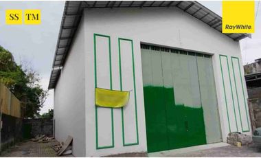 disewakan gudang ring road utara gamping sleman Yogya.