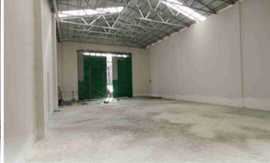 disewakan gudang ring road utara gamping sleman Yogya.