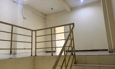 Ruko Tomang Rawa Kepa Utama 3 Lantai Siap Huni Harga Bersahabat