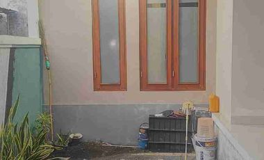 Di sewakan rumah full AC danfurnish kawasan elite gandapura kesiman