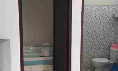 Di sewakan rumah full AC danfurnish kawasan elite gandapura kesiman