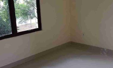 DiJual Rumah Eksklusif 
Town House Modernland