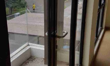 DiJual Rumah Eksklusif 
Town House Modernland