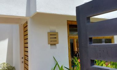 VENTA DE HERMOSA CASA CON PISCINA EN CONJUNTO DINASTÍA DEL SOL - VÍA CARMEN DE APICALÁ