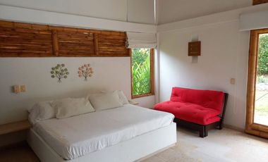 VENTA DE HERMOSA CASA CON PISCINA EN CONJUNTO DINASTÍA DEL SOL - VÍA CARMEN DE APICALÁ