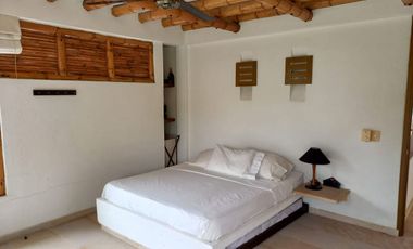 VENTA DE HERMOSA CASA CON PISCINA EN CONJUNTO DINASTÍA DEL SOL - VÍA CARMEN DE APICALÁ