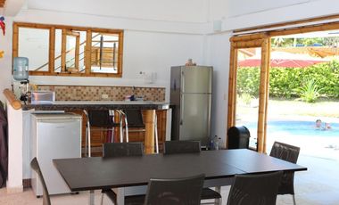 VENTA DE HERMOSA CASA CON PISCINA EN CONJUNTO DINASTÍA DEL SOL - VÍA CARMEN DE APICALÁ