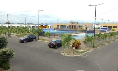 VENTA DE CASA A PUERTA CERRADA EN CONJUNTO ALTAGRACIA - FLANDES