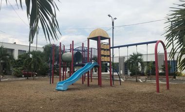 VENTA DE CASA A PUERTA CERRADA EN CONJUNTO ALTAGRACIA - FLANDES