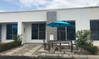 VENTA DE CASA A PUERTA CERRADA EN CONJUNTO ALTAGRACIA - FLANDES