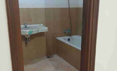 Disewakan Rumah Fullerton Citraland Surabaya