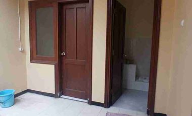 Disewakan Rumah Fullerton Citraland Surabaya