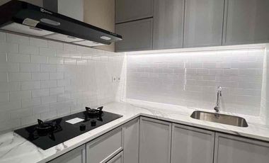 DIJUAL/DISEWAKAN RUMAH PREMIUM FULL FURNISHED SIAP HUNI DI SEMAYANG ASYA, JGC, JAKARTA TIMUR