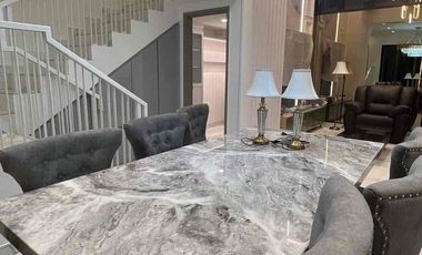 DIJUAL/DISEWAKAN RUMAH PREMIUM FULL FURNISHED SIAP HUNI DI SEMAYANG ASYA, JGC, JAKARTA TIMUR