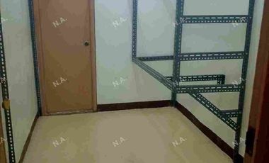 Solo Room with Own CR and window