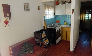 Casa en 1/4 de Lote muy Independiente – Excelente ubicación en Santa Teresita – Diagonal 21