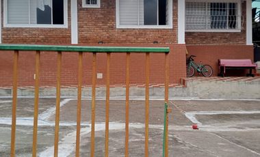 VENTA DE HERMOSA FINCA EN VEREDA PIAMONTE - FUSAGASUGÁ