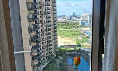 1bedroom with balcony Mandani Bay Suites for sale