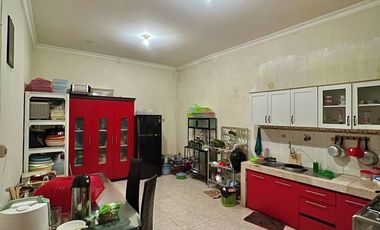 Sewa Rumah mewah mediteranian di Darmo Hill