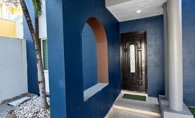 Casa en venta en Ciudad del Carmen. Fracc. Hacienda del Mar