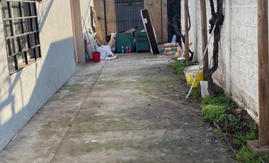 Se vende casa en Villa Los Jardines, Ñuñoa,  3 dormitorios 1 baño Valor $ 155.000.000