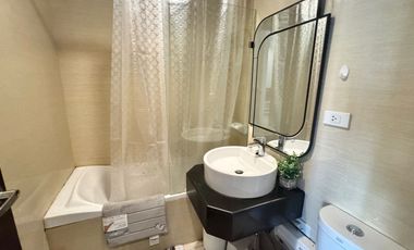 ONE CENTRAL MAKATI: 2BR For Rent, 105 sqm, Fully furnished, Nicely Interiored, 1 parking, P90,000/mo.