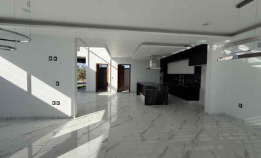 Casa en venta de lujo en Maples1 Valle Imperial