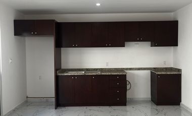 Casa nueva con 3 recámaras sobre calle principal en Boca del Río, Ver.