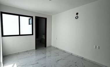 Casa nueva con 3 recámaras sobre calle principal en Boca del Río, Ver.