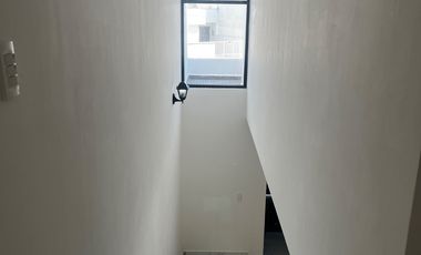 Casa nueva con 3 recámaras sobre calle principal en Boca del Río, Ver.