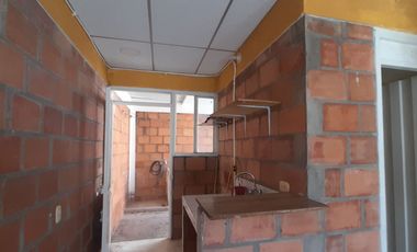 VENTA DE CASA EN CONJUNTO ALGARROBOS - GIRARDOT