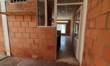 VENTA DE CASA EN CONJUNTO ALGARROBOS - GIRARDOT