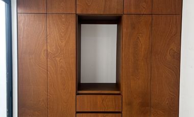 Casa nueva con recámara en planta baja y amplio jardín interior