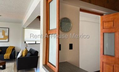 Rento ph amueblado en milenio cerca area comercial  2 recamaras  2 baños 2 autos