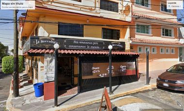 Local en Esquina 82m² | Frente a Mundo E | Ideal Restaurante o Café