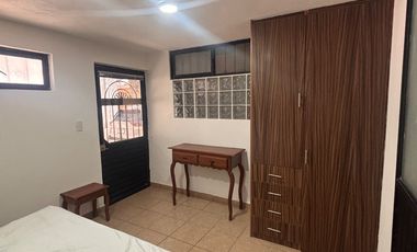 Renta de Estudio Amueblado a 5 min del Hospital San José (Jardines de la Hacienda)