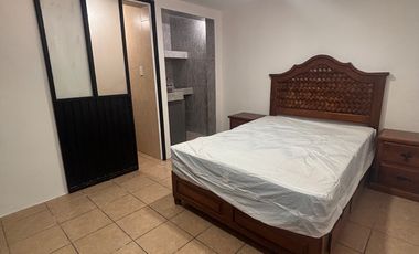 Renta de Estudio Amueblado a 5 min del Hospital San José (Jardines de la Hacienda)