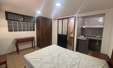 Renta de Estudio Amueblado a 5 min del Hospital San José (Jardines de la Hacienda)