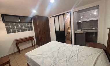 Renta de Estudio Amueblado a 5 min del Hospital San José (Jardines de la Hacienda)