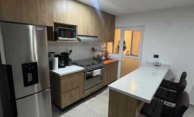 Departamento amueblado en el Refugio