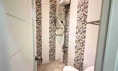 Rumah Mewah 2 Lt Harga Turun Banjarsari Solo Kota